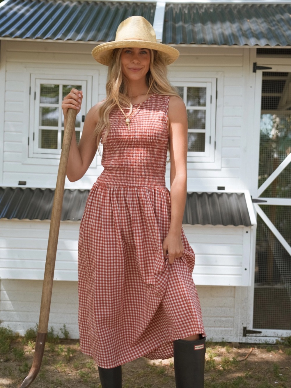 Carly Jean Los Angeles Susanna Dress